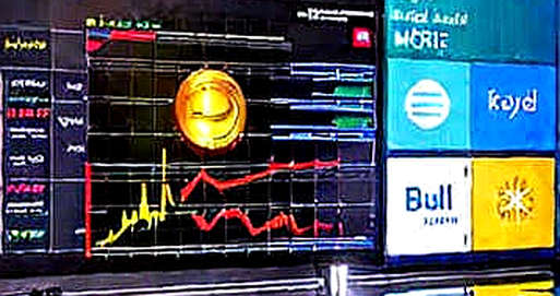 When the Macro Whale Sells: Decoding Tepper's Apple and Berkshire Shorts for Crypto's Next Move